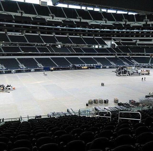 WrestleMania 32 Set AT&T Stadium - Early View