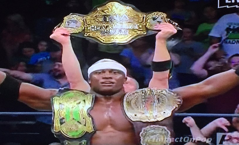 Bobby-Lashley-becomes-Triple-Champion-in-TNA-Wrestling.jpg