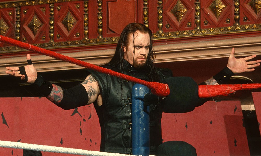 The-Undertaker-Raw-25.jpg