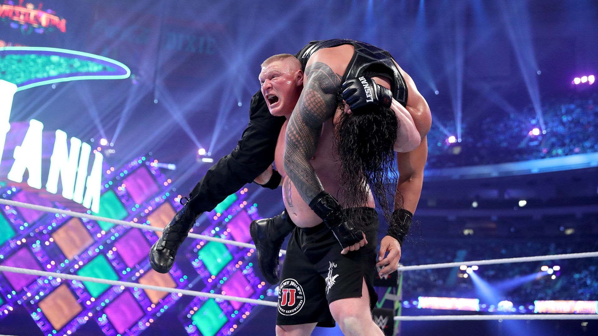 Brock lesnar versus roman reigns wrestlemania 34