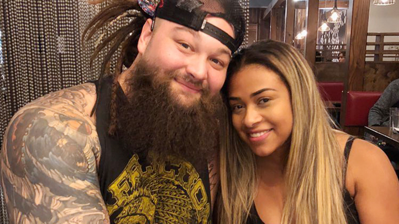 Bray Wyatt JoJo WWE Couple Relationship