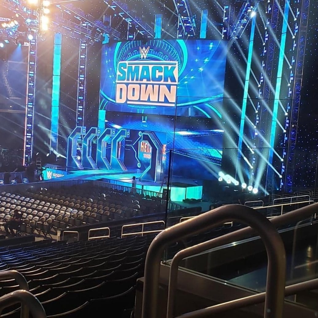 New SmackDown Entrance Stage Revealed (Photo)