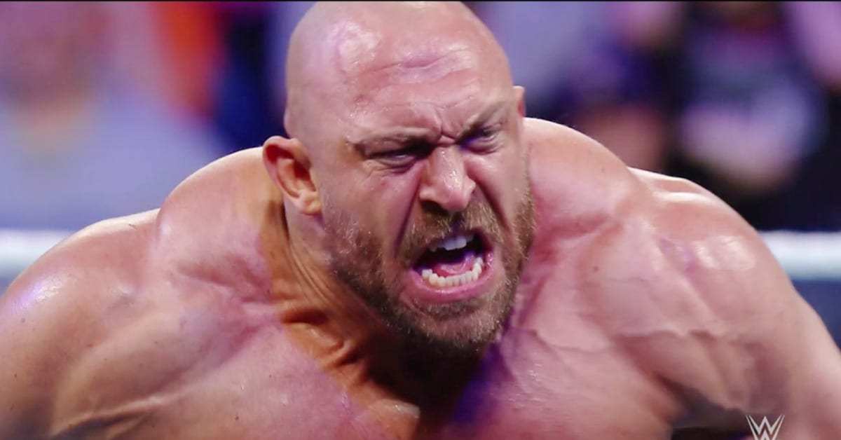 Ryback Traps Shoulders Physique Muscular Jacked Ripped WWE