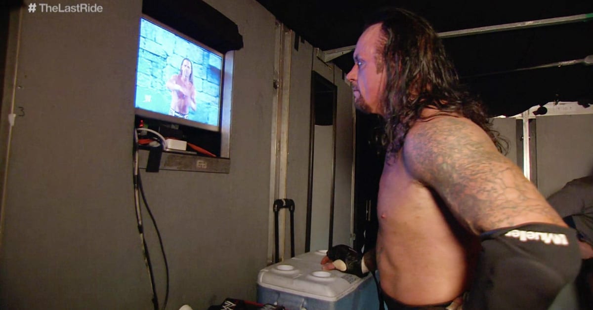 The Undertaker Watching Shawn Michaels Retirement Backstage At WrestleMania 26