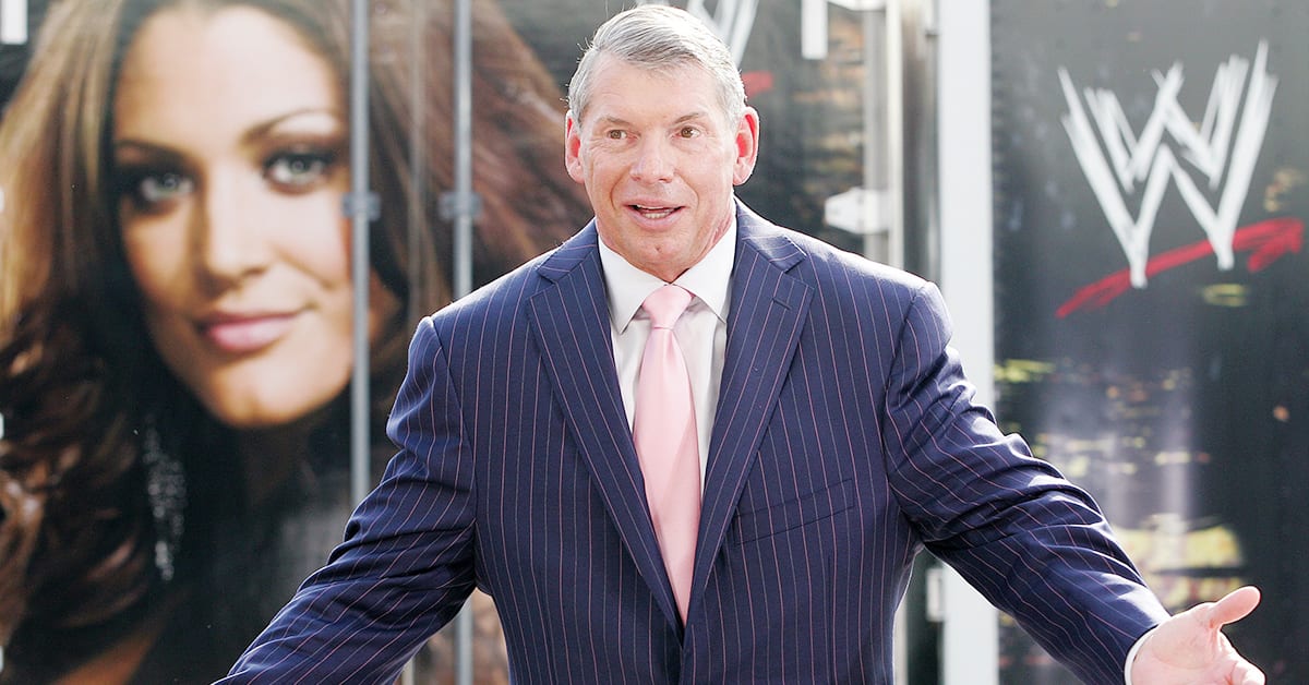 Vince McMahon Eve Torres Face Shot On The Production Truck In The Background