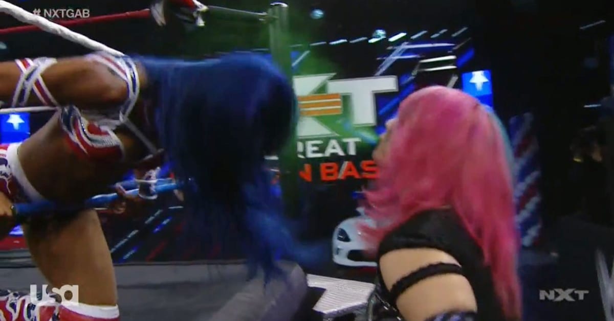 Asuka Sprays Sasha Banks with the Green Mist at NXT The Great American Bash