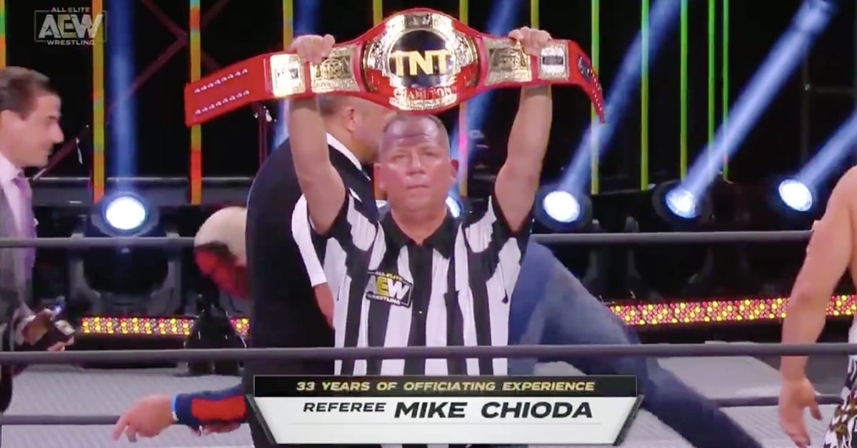 Mike Chioda AEW Referee TNT Championship Match