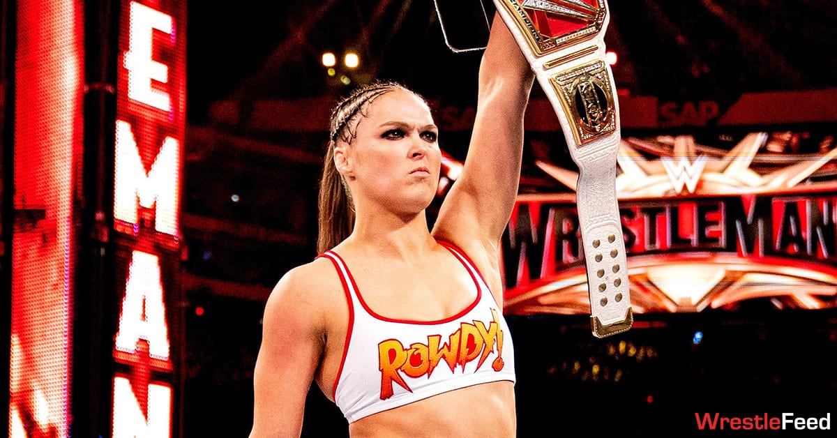 Ronda Rousey Posing As The RAW Women's Champion In The Main Event Of WrestleMania 35 WrestleFeed App
