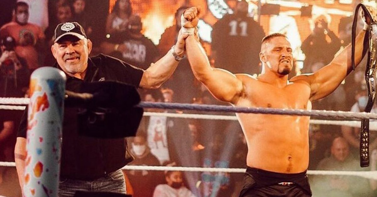 Rick Steiner raises Bron Breakker hand after NXT Championship win