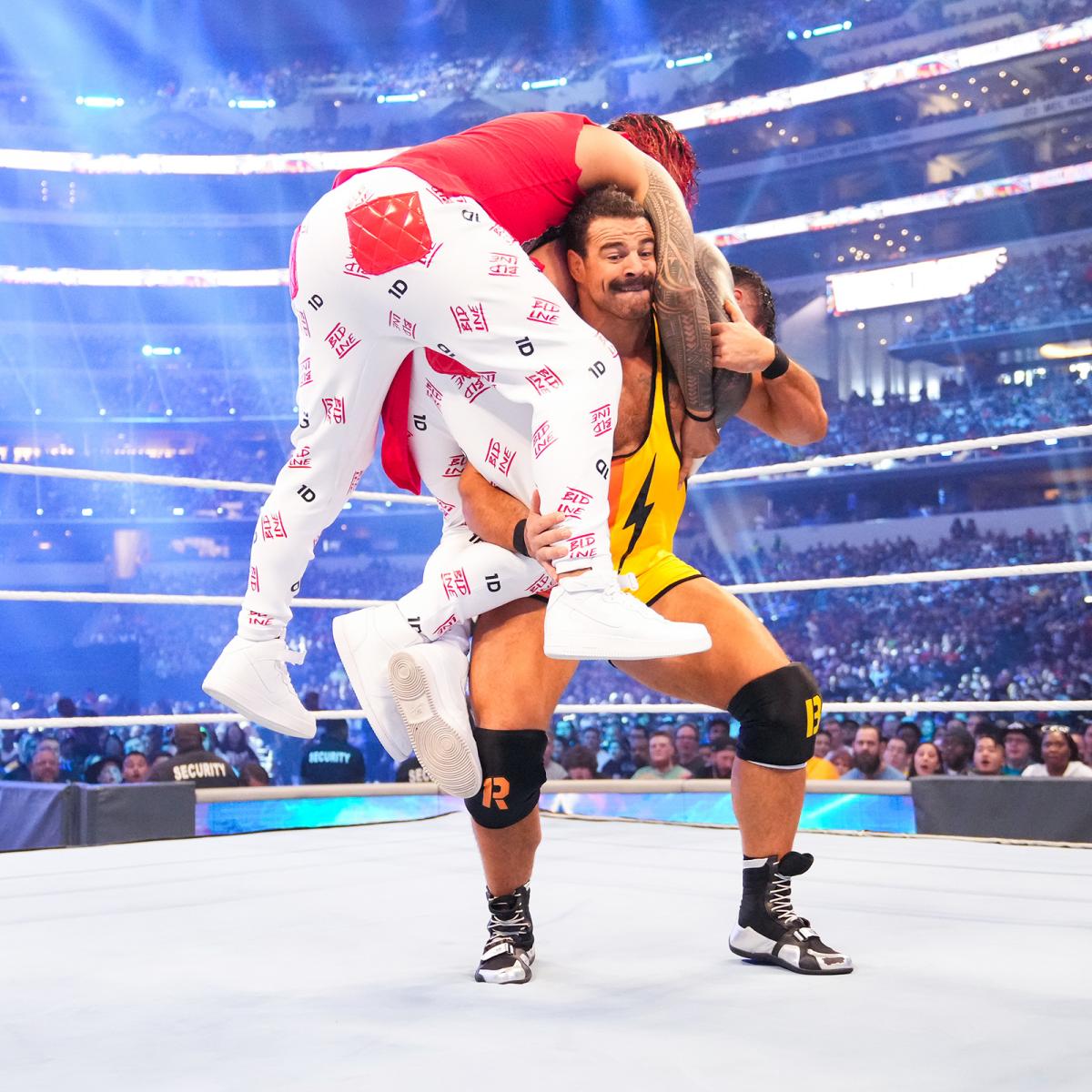 Rick Boogs picks The Usos on his shoulders injury WrestleMania 38 Night 1