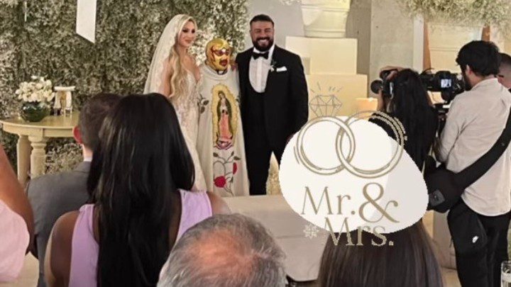 Charlotte Flair Andrade El Idolo Wedding