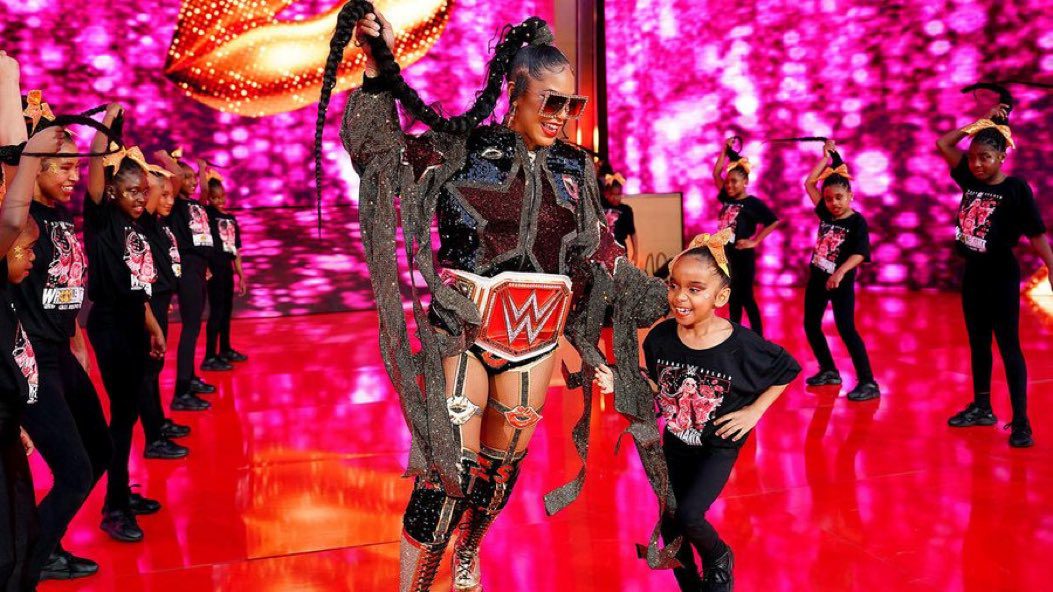 Mother Of WrestleMania 39 Performer Passes Away Bianca Belair Entrance