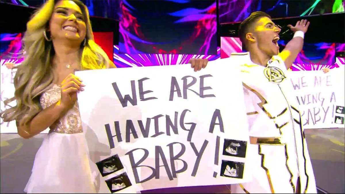 Sammy Guevara announces Tay Melo is pregnant AEW Double Or Nothing 2023