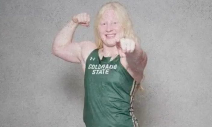 Mya Lynn Lesnar Flexing Biceps Brock Lesnar Daughter December 2023