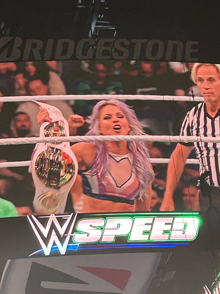 Candice LeRae Becomes First Ever WWE Women's Speed Champion
