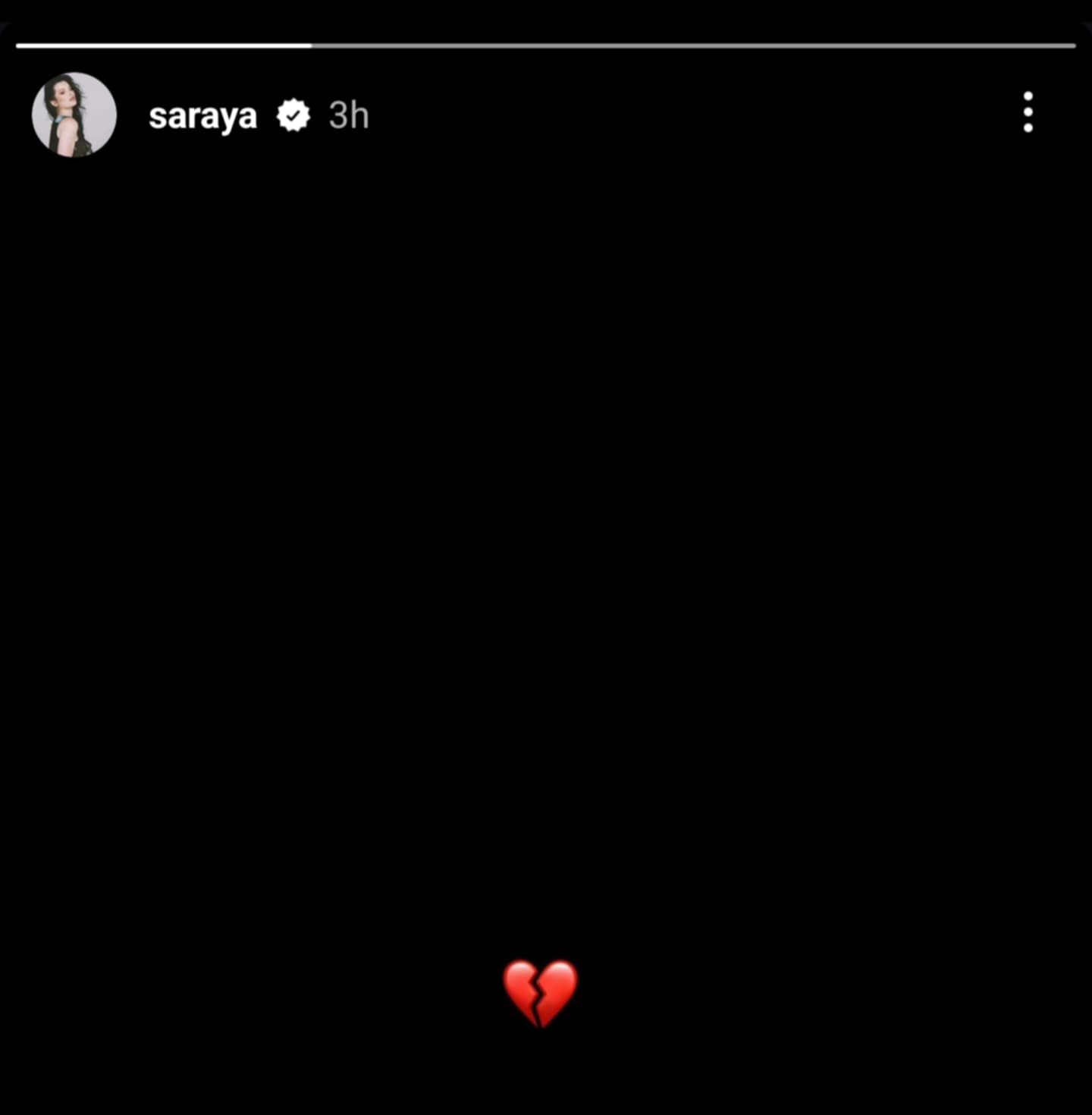 Saraya Heartbreak Emoji