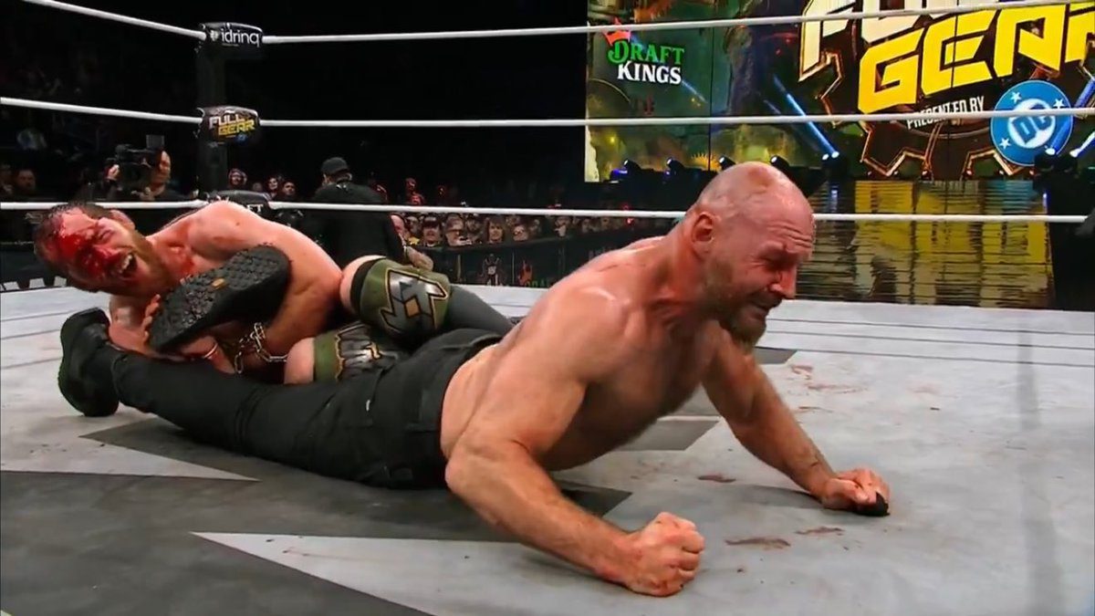 Jon Moxley taps out to Kyle O'Reilly AEW Full Gear 2025